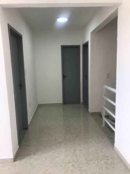 Casa Com Piscina, Grande E Espacosa No Dos Passaros