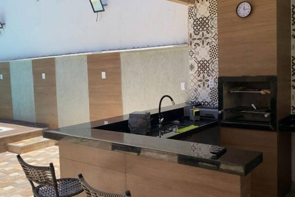 Сasa de vacaciones Casa Com Piscina, Grande E Espacosa No Dos Passaros *