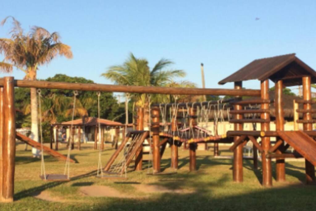 Сasa de vacaciones Casa Com Piscina, Grande E Espacosa No Dos Passaros *